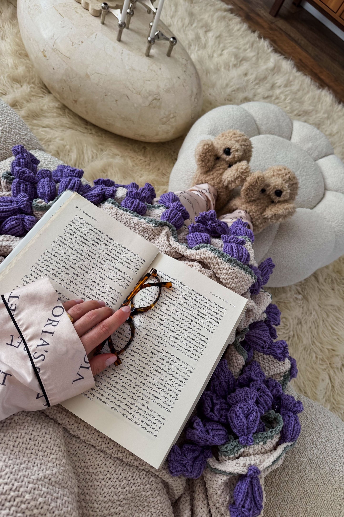 Cashmere Crochet Flower Bouquet Blanket