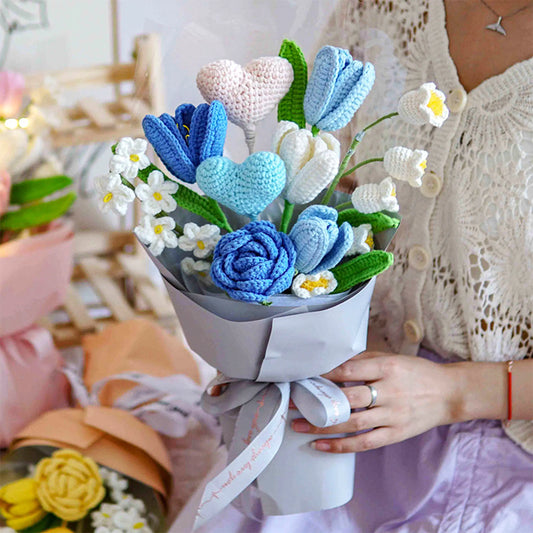 Crochet Rose Tulip Heart Bouquet-Blue