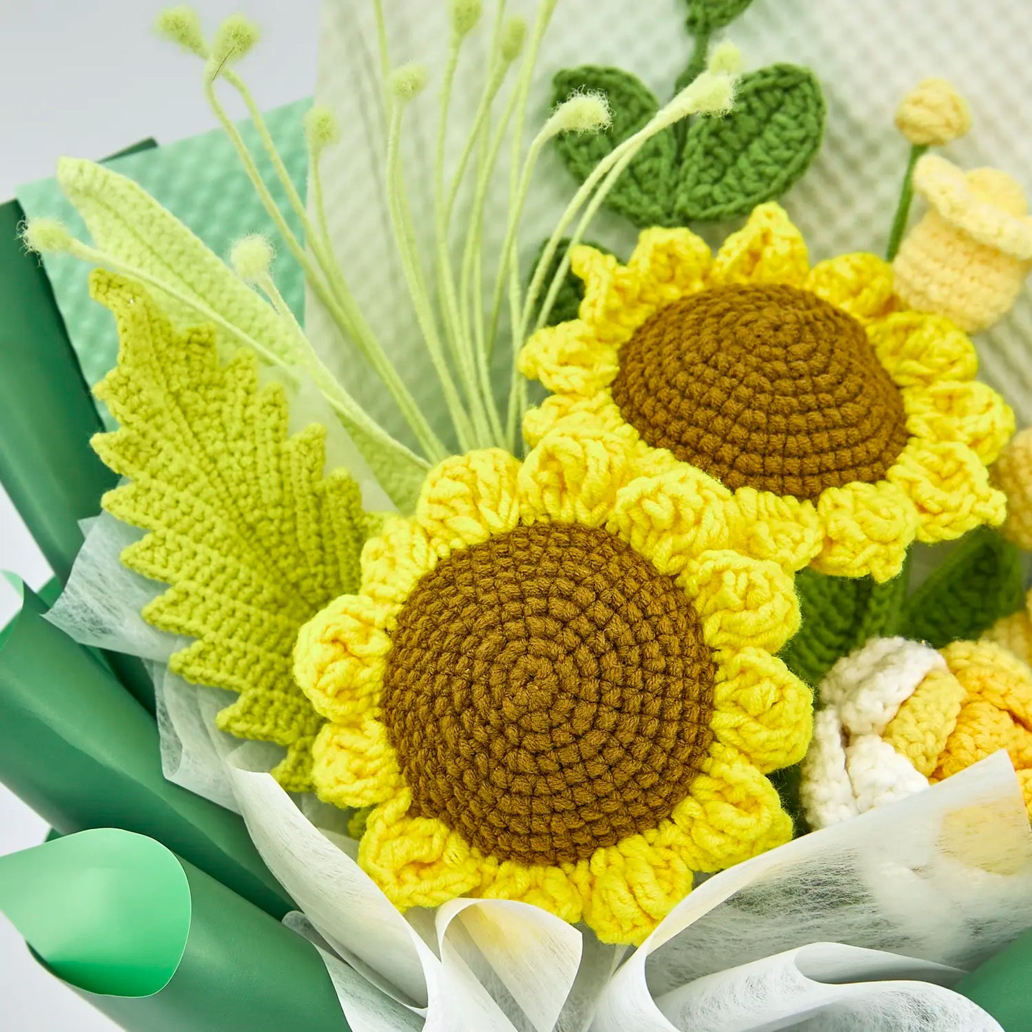 Crochet Sunflower Bouquet with Yellow Wrapping