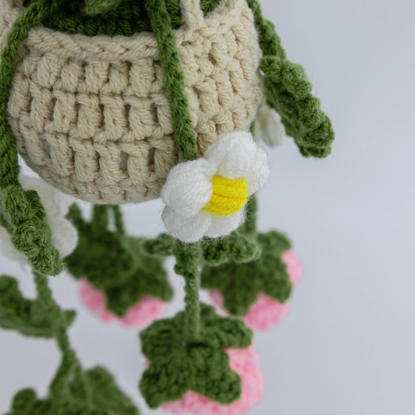Crochet Hanging with Rose & Daisy Flowers